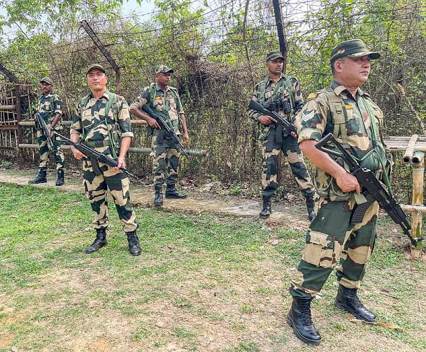 ஊடுருவல் முயற்சி முறியடிப்பு..! 7 பயங்கரவாதிகள் சுட்டுக்கொலை..!