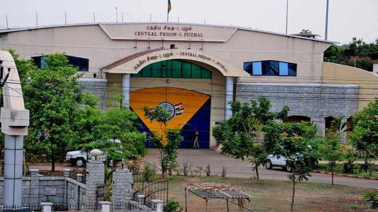 "நான் தவறு செய்து விட்டேன்"..! நீதிபதி அதிரடி உத்தரவு..!