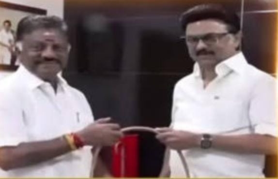 உடன்பிறப்பாக  வாங்க .....! ஷாக் கொடுத்த ஸ்டாலின் ....!!  ஓ. பன்னீர்செல்வத்தின் அடுத்த மூவ் .....? 