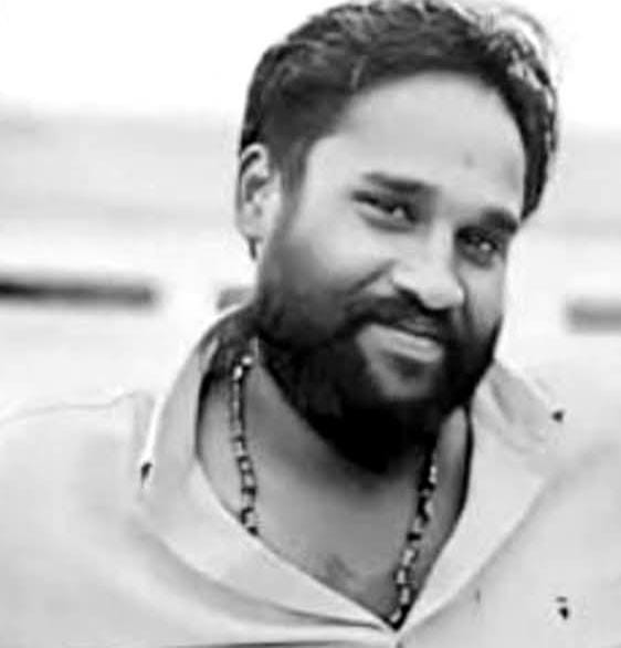 இந்து முன்னணி பிரமுகர் வெட்டிப் படுகொலை...! பெரும் பரபரப்பு...!