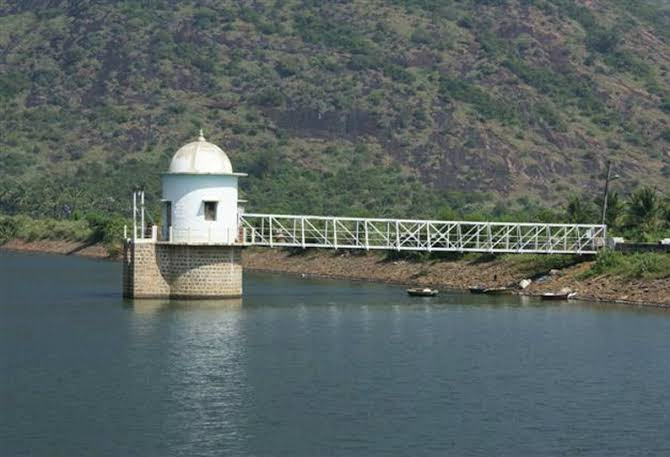 காமராஜர் அணையில்..! புதிய மின் கட்டுப்பாட்டுப் பலகை நிறுவும் பணி...!