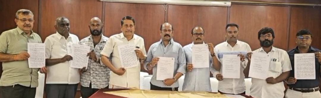 மயில் மார்க் சம்பா ரவை....!!!!பங்குதாரர்கள் நிருபர்களுக்கு பேட்டி.... !!!!