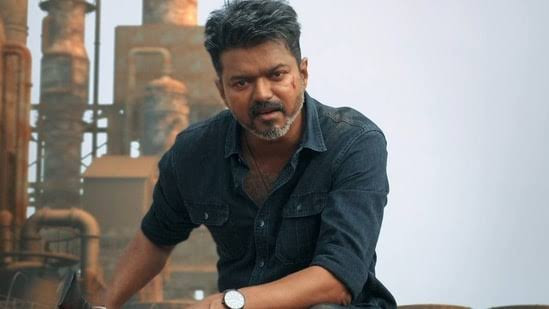 ஜனநாயகன் படத்துக்கு சிக்கல்...!  உயர்நீதிமன்றம் அதிரடி உத்தரவு...!