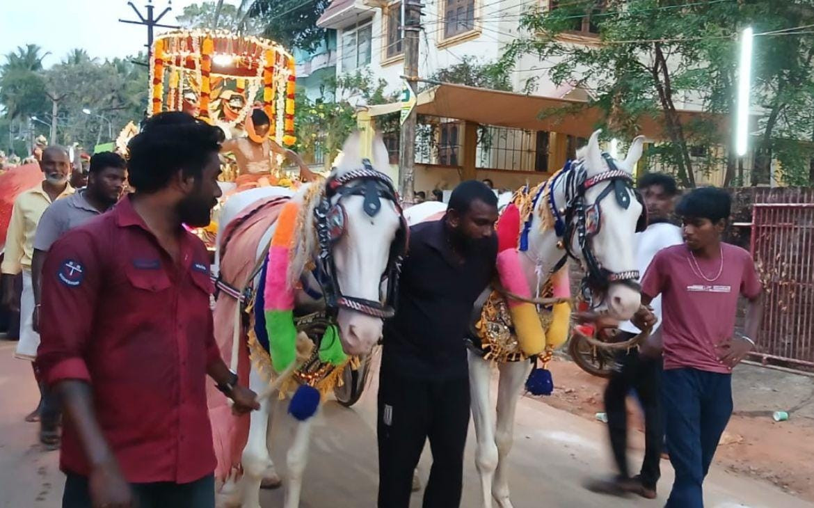 மண்டைக்காடு பகவதி அம்மன் கோயில் சந்தன குடம்  யானை பவனிக்கு  அனுமதி மறுப்பு :