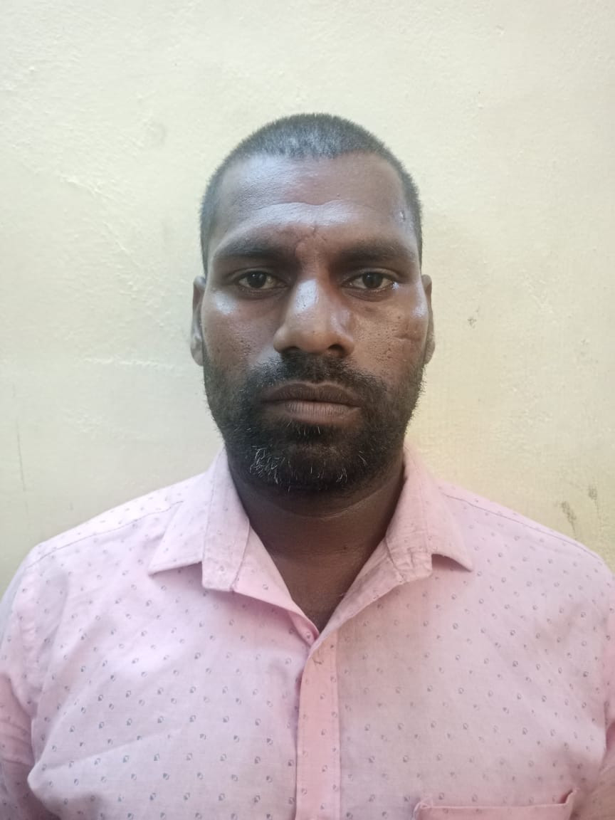 டவுசர் கொள்ளையர்கள் இருவர் கைது...!!!