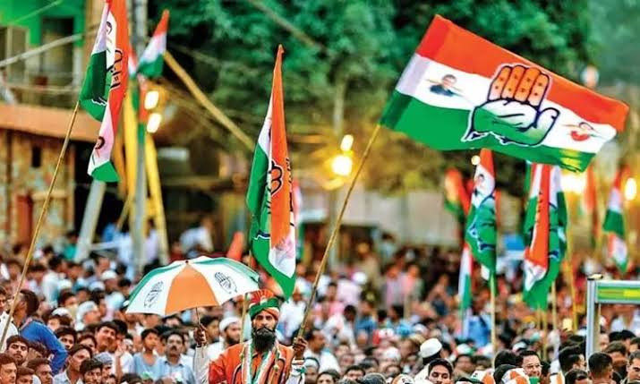 குஜராத்தில் 2 நாள் கூட்டம்..! மூத்த தலைவர்கள் பங்கேற்பு...! அதிரடியில் இறங்கிய காங்கிரஸ்...!