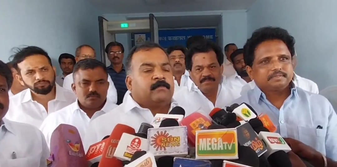 விமான நிலைய விரிவாக்க பணிக்கு நிதி ஒதுக்கீடு செய்ய வேண்டும்.  சு. வெங்கடேசன் எம். பி., வேண்டுகோள்.!!!!!