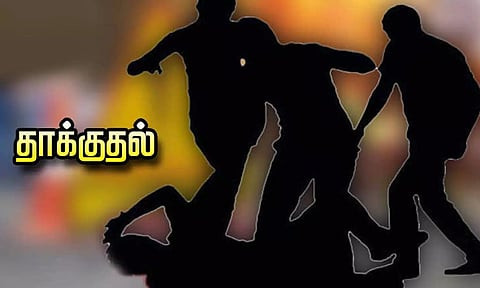மில் அதிபரைத் தாக்கி 3.5 பவுன் நகை, ரொக்கம் பறிப்பு...! 4 பேர் கொண்ட கும்பலுக்கு வலைவீச்சு..!