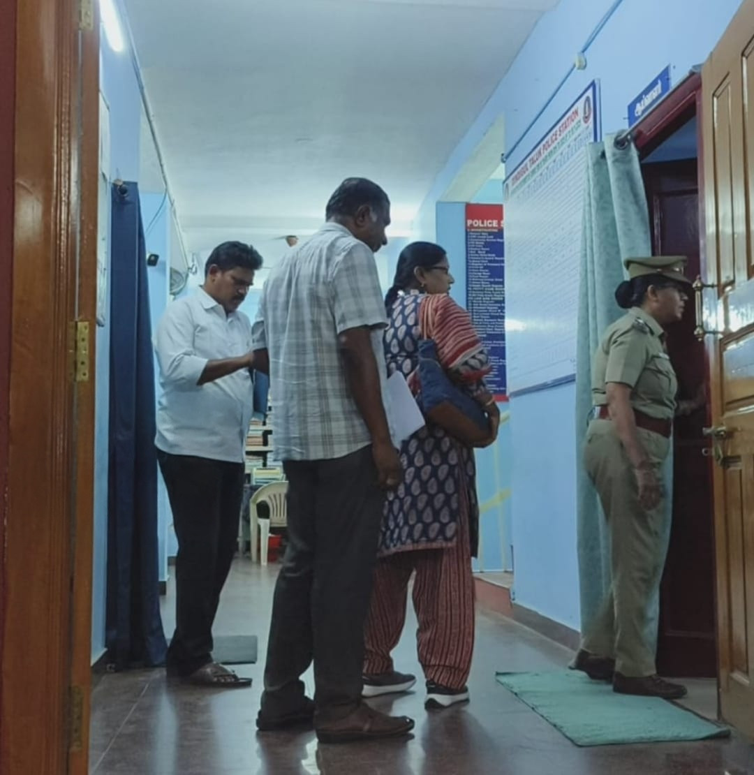 லஞ்சம் வாங்கிய எஸ்.ஐ. கைது..! காவல் நிலையத்திலேயே தற்கொலை முயற்சி..!