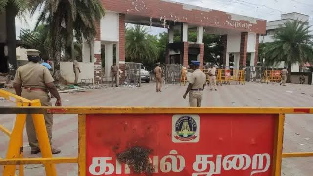 மே 15ல் 666 பேர் நேரில் ஆஜராக நீதிமன்றம் அதிரடி உத்தரவு...!