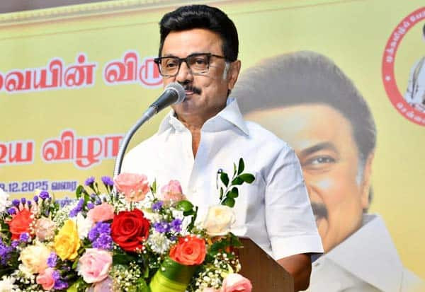 தமிழை அடுத்த தலைமுறைக்கு கொண்டு சேர்ப்பது நம் கடமை..! முதல்வர் நெகிழ்ச்சிப் பதிவு..!