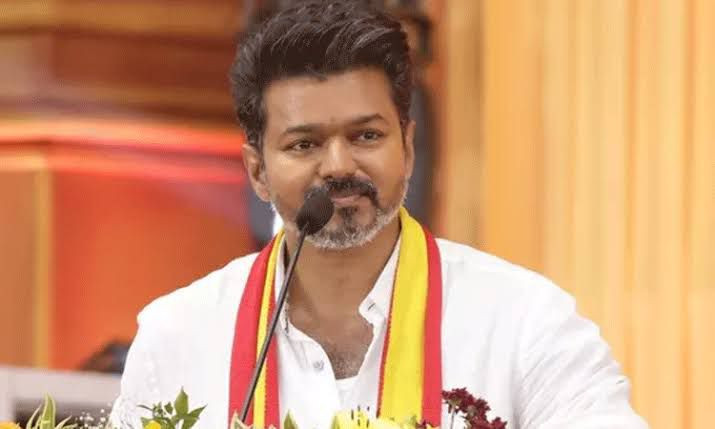 சொத்துக்களை விற்கும் விஜய் !  அவசரம் காட்டுவது ஏன் ?  பின்னணி என்ன.? 