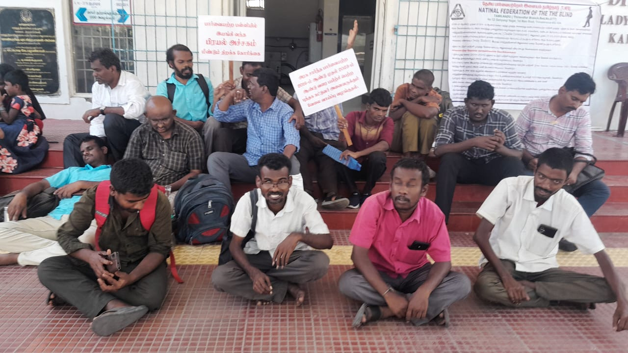 3-வது நாள் போராட்டம்..! அரசுக்கு எச்சரிக்கை...! 