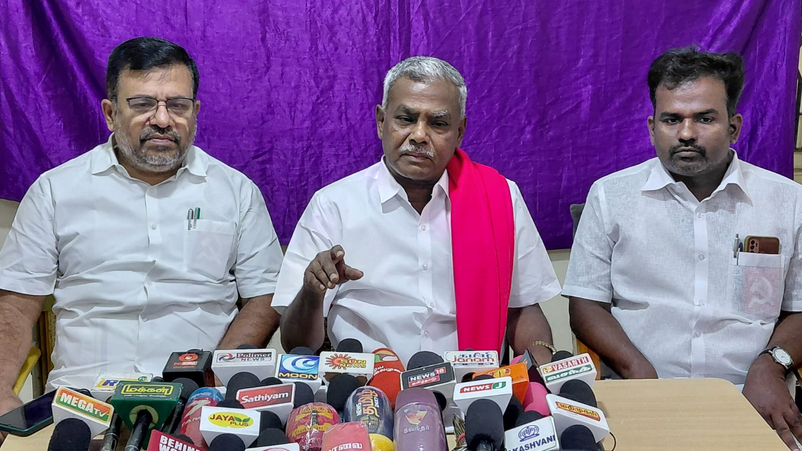 இரும்பு கரம் கொண்டு அடக்க வேண்டும்..! மாநில செயலாளர் சண்முகம் ஆவேசம்..!