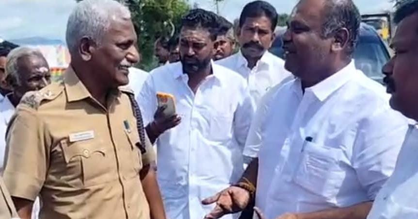 காவல் நிலையத் தாக்குதல்....! முன்னாள் அமைச்சர் ஆர்.பி. உதயகுமார் கைது..! பரபரப்பு...!