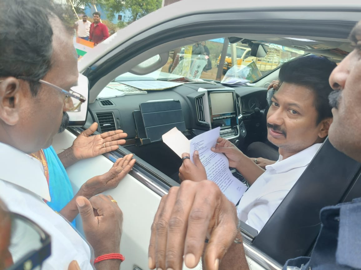 தேனியில் பஞ்சமர் நிலம் தொடர்பாக மனு...! விரைந்து நடவடிக்கை எடுக்க உத்தரவு...!