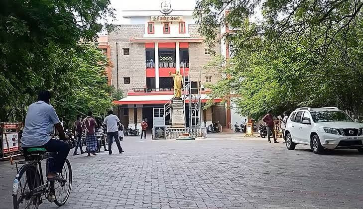 810 கிலோ கஞ்சா கடத்தல் வழக்கு...! 4 பேருக்கு 10 ஆண்டுகள் சிறைத் தண்டனை...! நீதிமன்றம் அதிரடி தீர்ப்பு...!