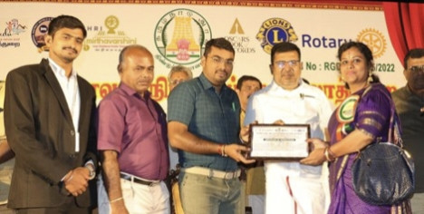 கலையுடன் காணும் பொங்கல் விழா....!!!  பரிசுகளை வழங்கிய கலெக்டர் சரவணன்....!!!