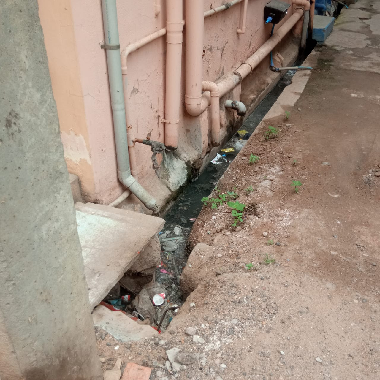 நோய் தொற்று அபாயம்...! கண்டுகொள்ளாத நிர்வாகம்....! பொதுமக்கள் குற்றச்சாட்டு...!