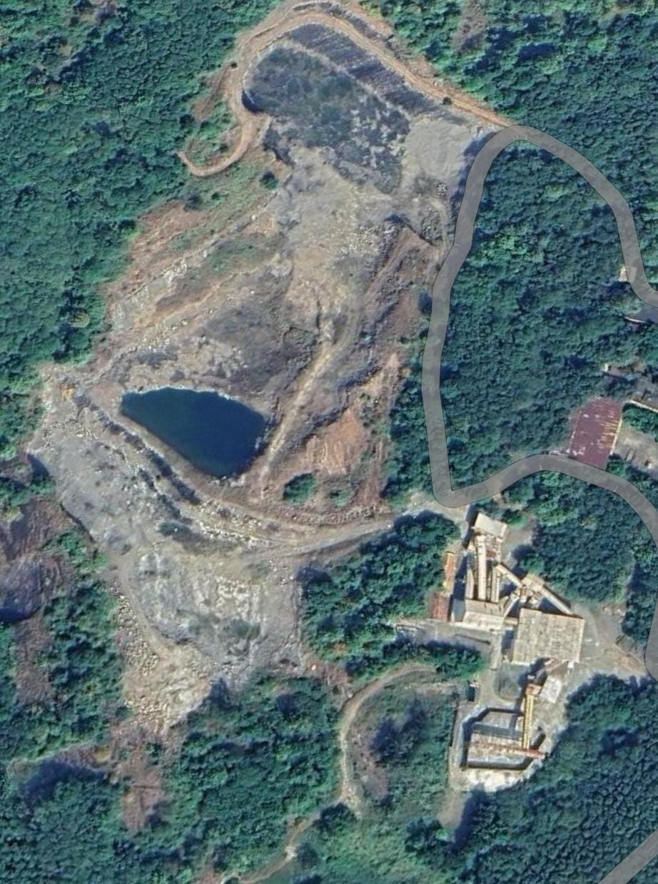 விதியை மீறி கல்குவாரி  -  கைது - போலீசார் இடமாற்றம் - எஸ்பி அதிரடி.! 