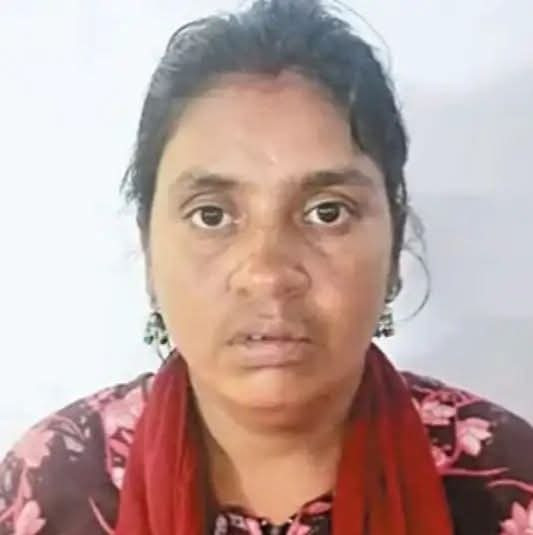 பூட்டிய வீடுகளில்  - கன்னம் வைத்து  பட்டப் பகலில்  நூதன திருட்டு  - கைவரிசை காட்டி வந்த பெண் கைது  ! 