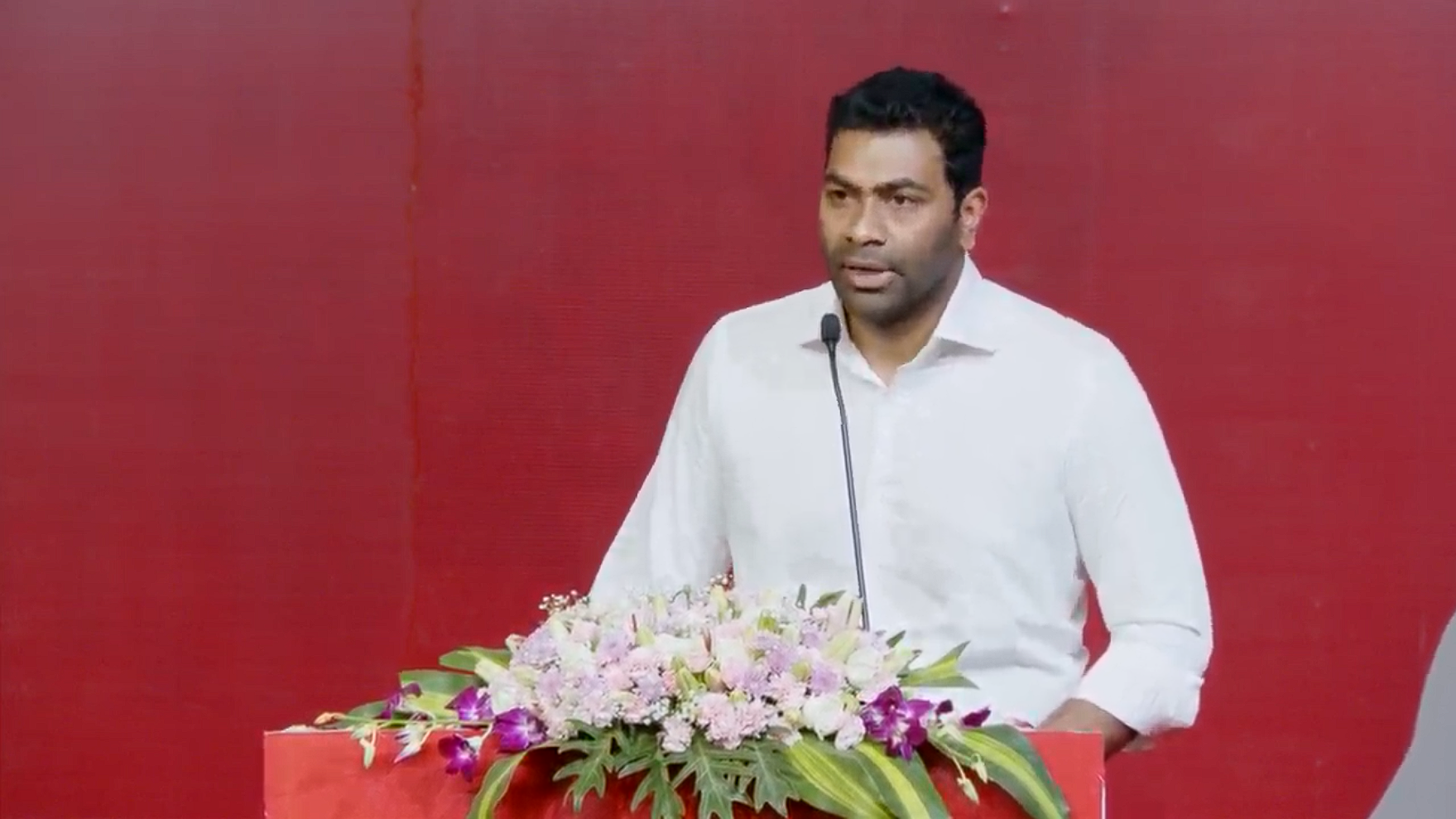 அதிமுக த.வெ.க கூட்டணியா - பொதுக்குழுவில் ஆதவ் அர்ஜுனா&nbsp;பேச்சு