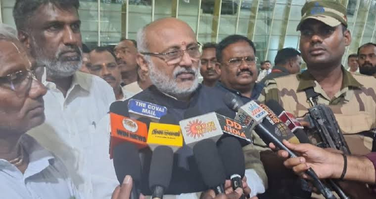 திருமாவளவன், சீமான் விரும்பாவிட்டாலும்...! சரியான பாடம் புகட்டப்படும்...! ஆளுநர் பேச்சு...!