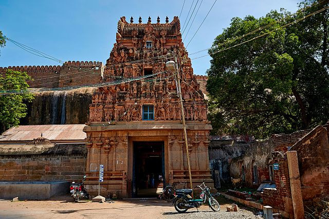 இன்றைய கோபுர தரிசனம் :