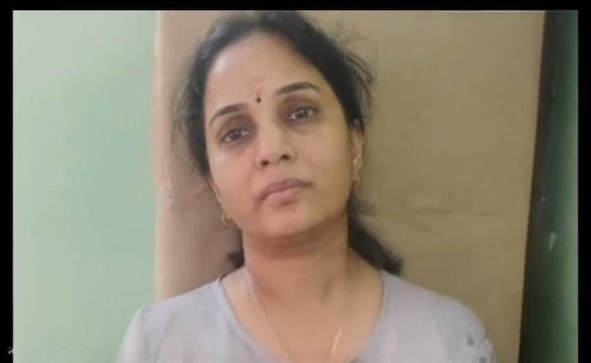 ரூபாய் 10 கோடி மோசடி பெண் கைது...!!!