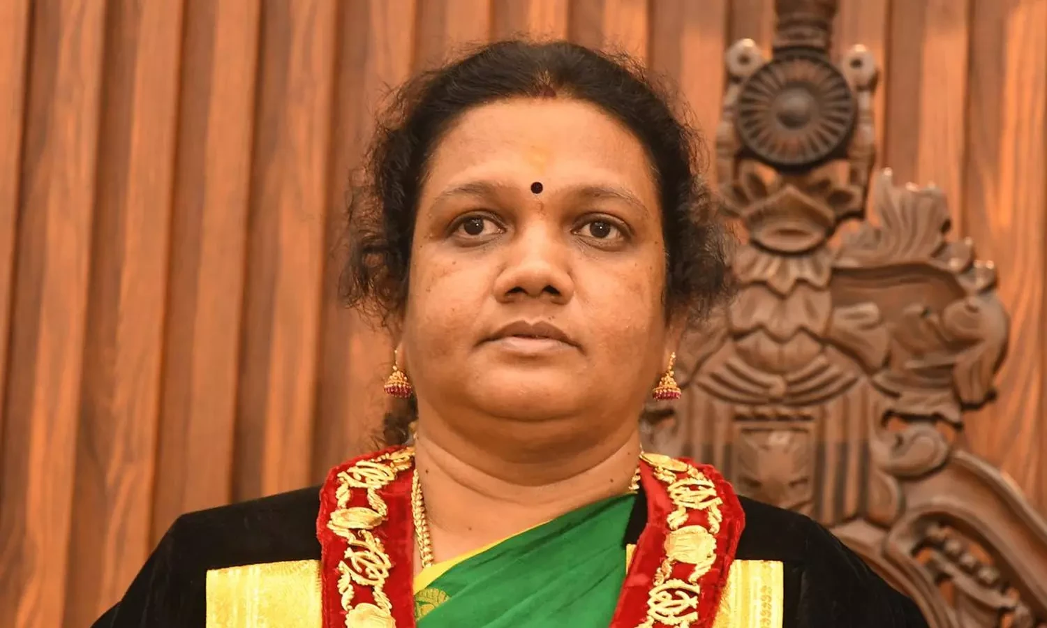 மேயர் இந்திராணியின் ராஜினாமா கடிதம் ஏற்பு...! மேயர் பதவி காலியானது..!