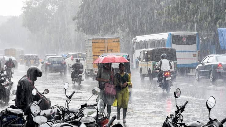 11 மாவட்டங்களில் இன்று கனமழைக்கு வாய்ப்பு...! வானிலை ஆய்வு மையம் எச்சரிக்கை..!