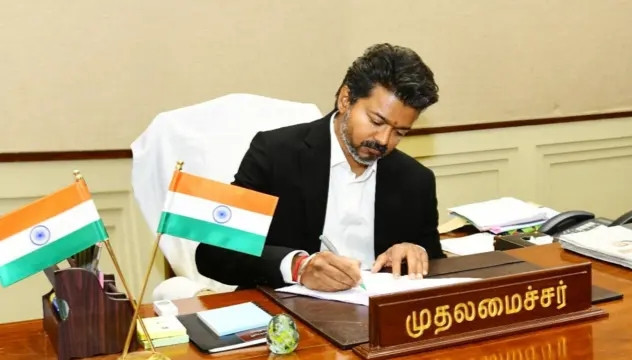 டாஸ்மாக் கடைகளை மூட முதலமைச்சர் விஜய் அதிரடி உத்தரவு..! இரு வாரங்களில் அமல்...!