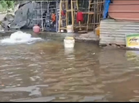 திண்டுக்கல்லில் பெருக்கெடுத்து ஓடும் காவிரி நீர்...! சமூக ஆர்வலர்கள் வேதனை...!