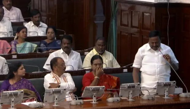 அதிர்ச்சி முடிவு...! எம்.எல்.ஏ காமராஜ் கட்சியிலிருந்து நீக்கம்...! டி.டி.வி. தினகரன் அதிரடி...!