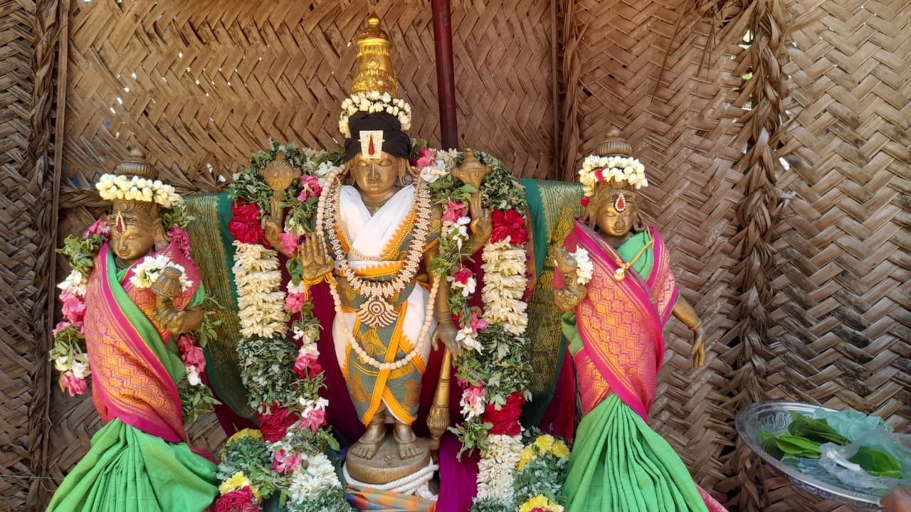 கொடியேற்றம்...! மகிழ்ச்சியில் மக்கள்..!