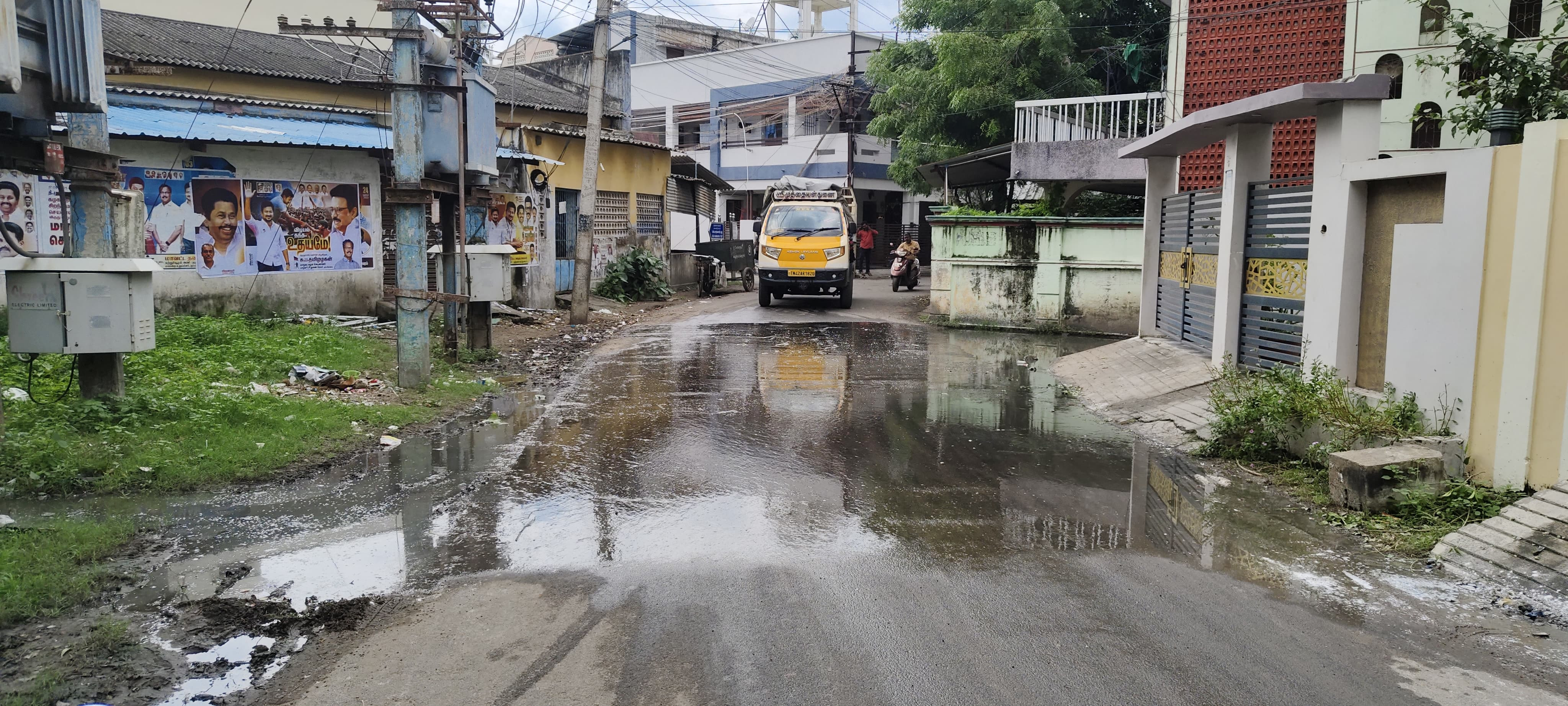 துணை மேயர் வசிக்கும் பகுதியில் சுகாதார கேடு தொற்று நோய் பரவும் அபாயம்...!!!