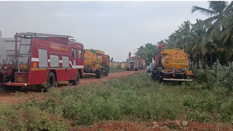 திடீர் தீவிபத்து..! நீண்ட நேரமாக போராடிய தீயணைப்பு வீரர்கள்....!