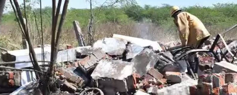 வெடி விபத்து...! இருவர் பலி..! பெரும் சோகம்....!