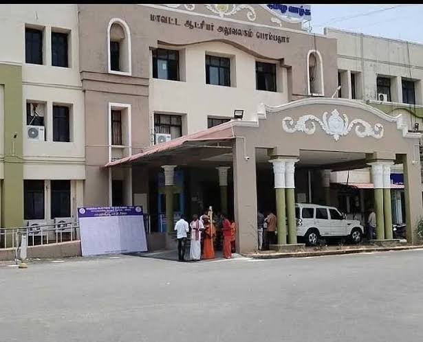 மாணவிக்கு பள்ளியில் நடந்த கொடூரம்...! மாவட்ட நிர்வாகம் என்ன செய்ய போகிறது...?