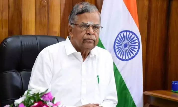 ஆளுநர் இல. கணேசன் காலமானார்...! தலைவர்கள் இரங்கல்...!