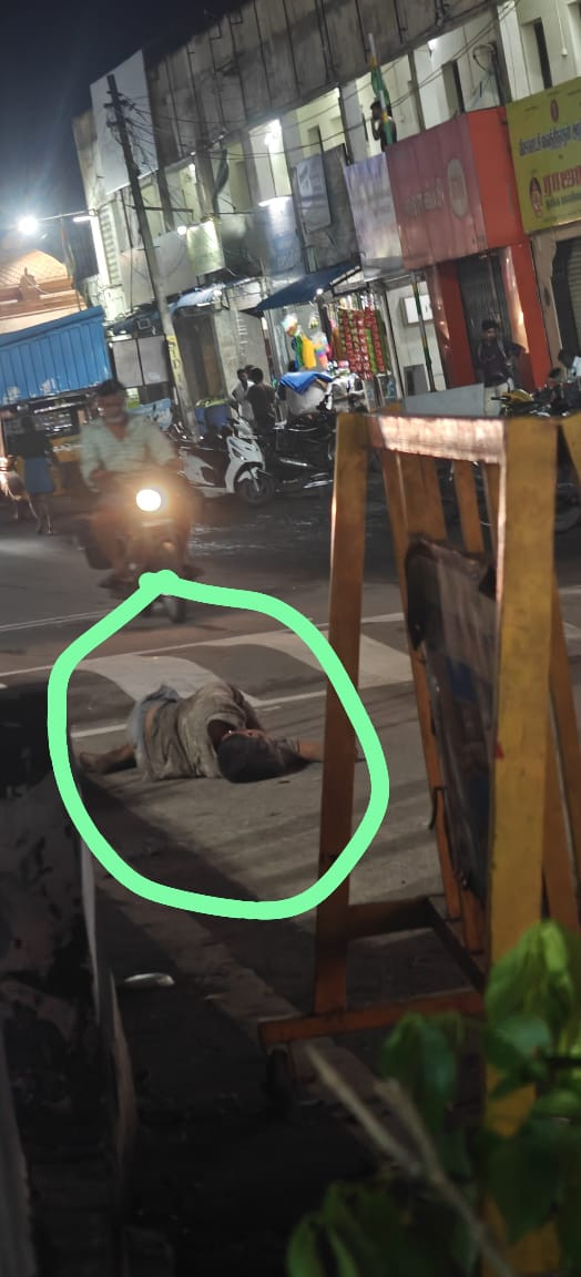 பொதுமக்கள், வாகன ஓட்டிகள் அச்சம்...! காவல்துறை நடவடிக்கை எடுக்குமா...?