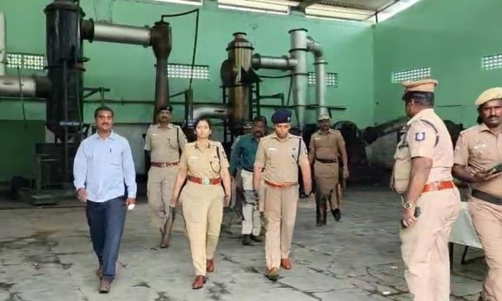 திண்டுக்கல் போலீஸ்  சரகத்தில் கஞ்சா அழிப்பு :