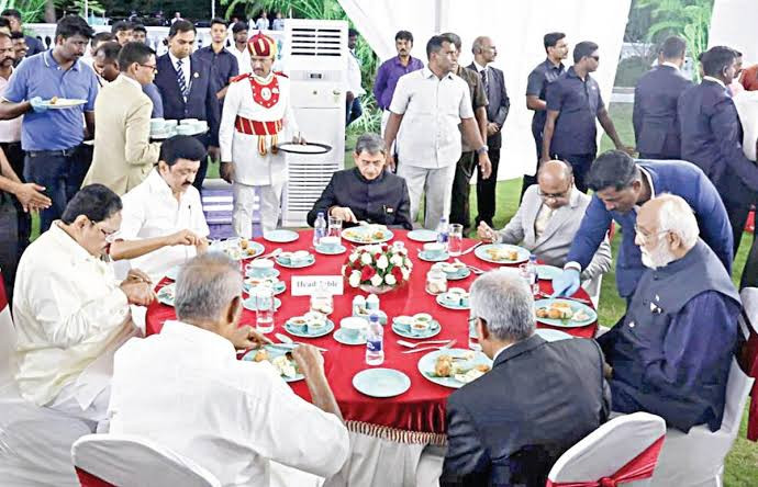 ஆளுநரின் விருந்து புறக்கணிப்பு...! திடீர் அறிவிப்பு...!   