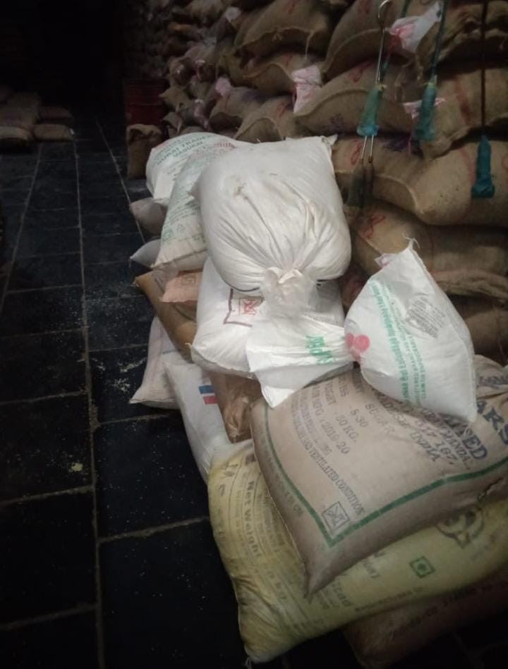 ரேஷன் அரிசி பறிமுதல்..! அதிரடி கைது..!