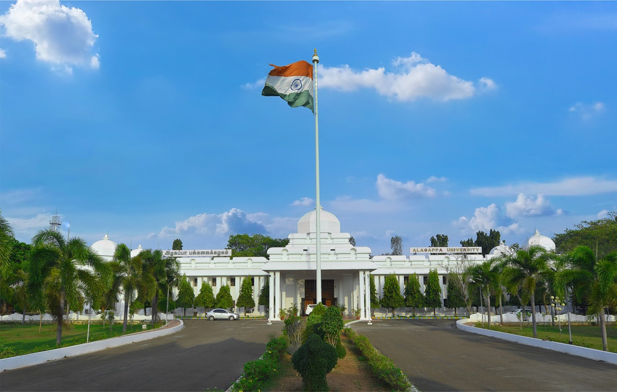 அவசர அறிவிப்பு...! பல்கலைக்கழகத் தேர்வுகள் ஒத்திவைப்பு..! - துணைவேந்தர் ரவி அறிவிப்பு...!